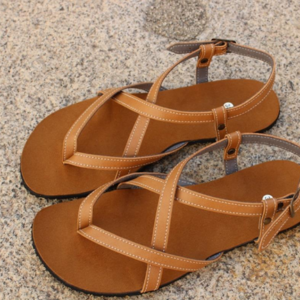 Sandalia Barefoot Huidobro Camel - Bioworld ~ Vegana